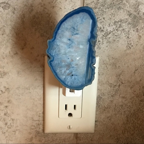 Night Light AGATE Geode Slice Turquoise & White - Picture 3 of 8